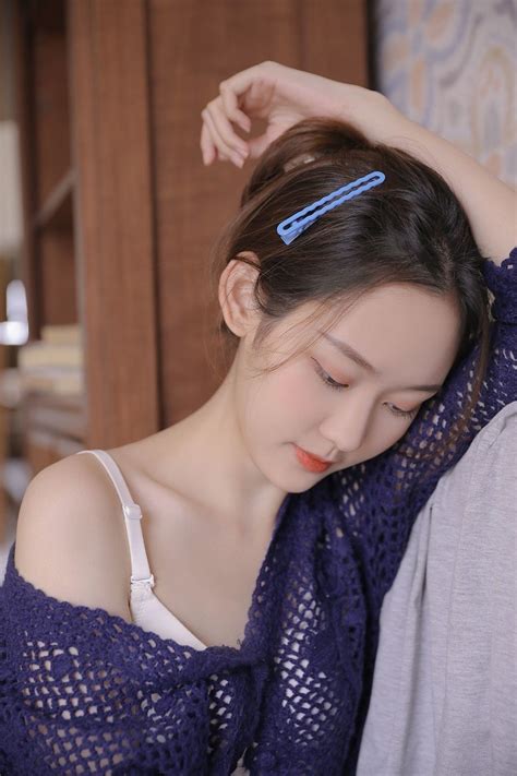 熟妇红杏视频在线播放网址宛如春风拂柳轻柔（绽放红杏）枝头诗意无限引人入胜沉醉其中流连忘返。